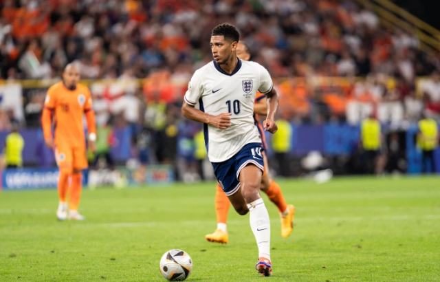 24直播免费足球直播欧洲杯_(24直播网nba直播吧,足球直播五大联赛)