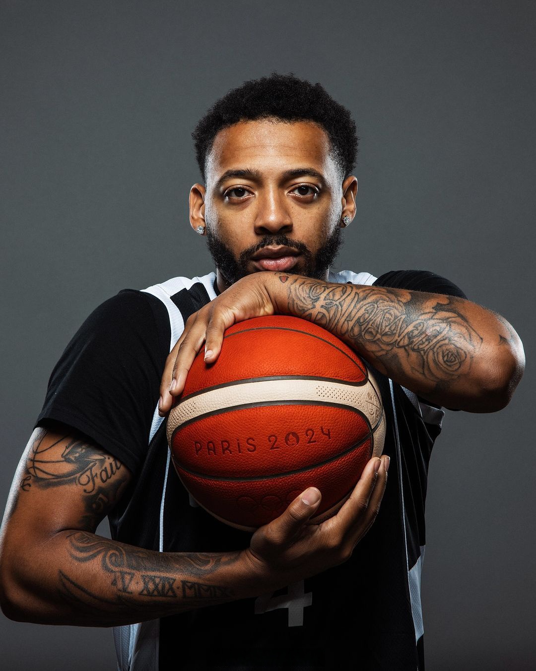 低调看球jrs_(jrs低调看免费高清直播)