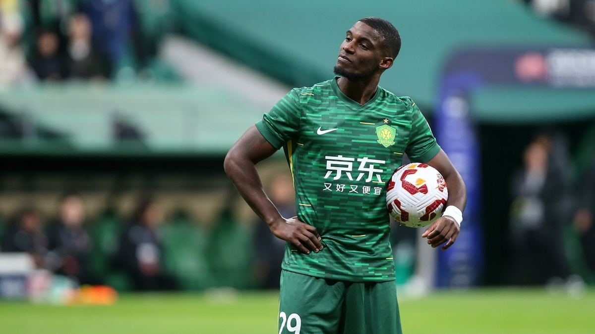 法比奥单季狂轰22球刷新国安单赛季纪录的简单介绍