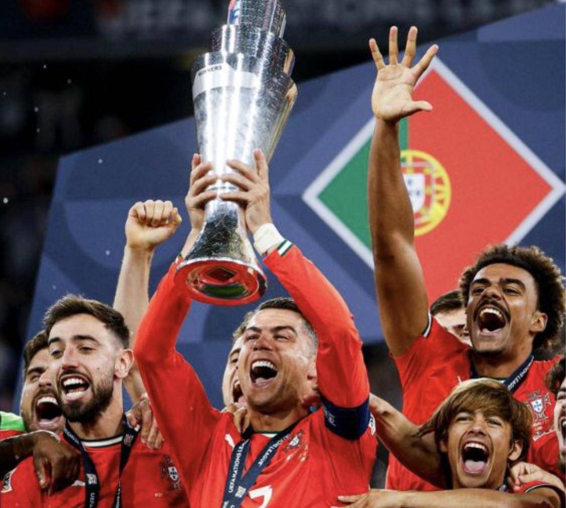 菲利克斯转会利雅得胜利基础转会费3000万欧的简单介绍