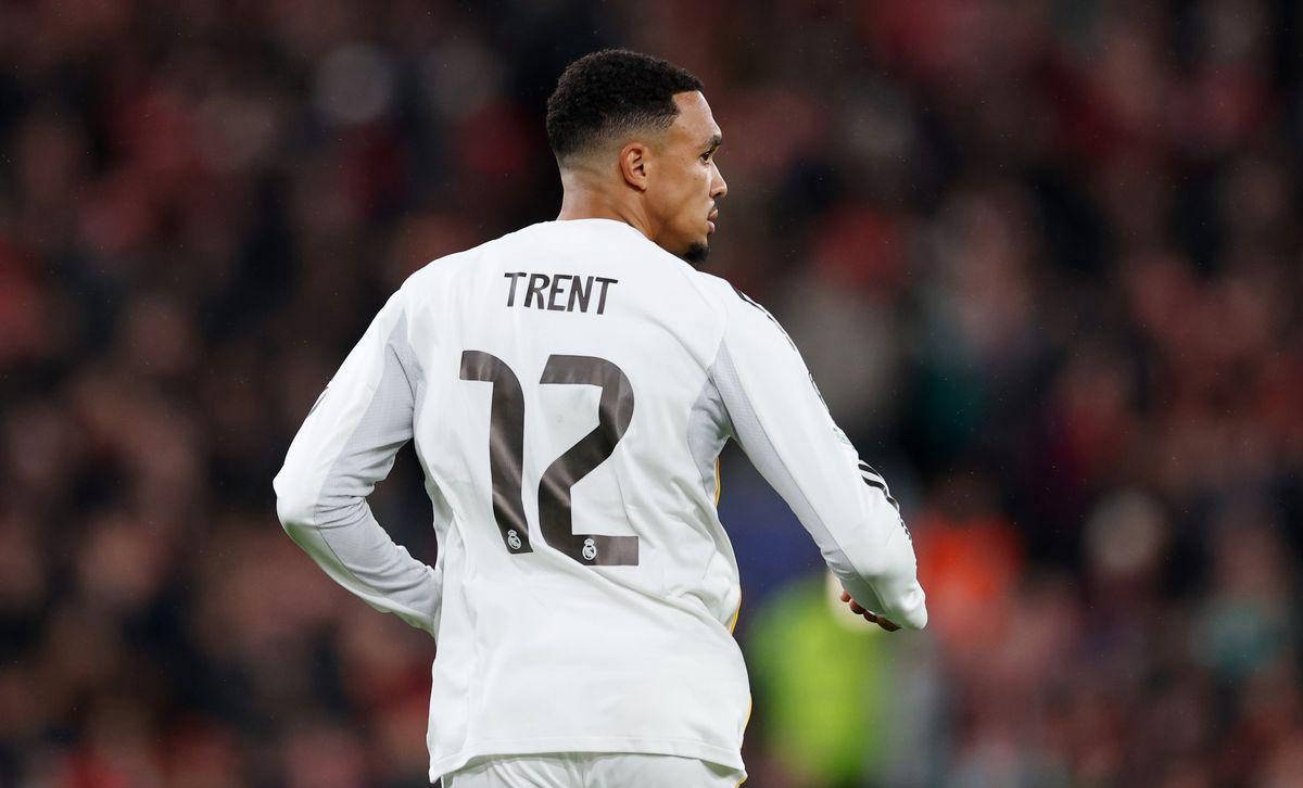 阿诺德遭利物浦球迷嘘声安菲尔德球场反应激烈的简单介绍 第1张 阿诺德遭利物浦球迷嘘声安菲尔德球场反应激烈的简单介绍 第1张