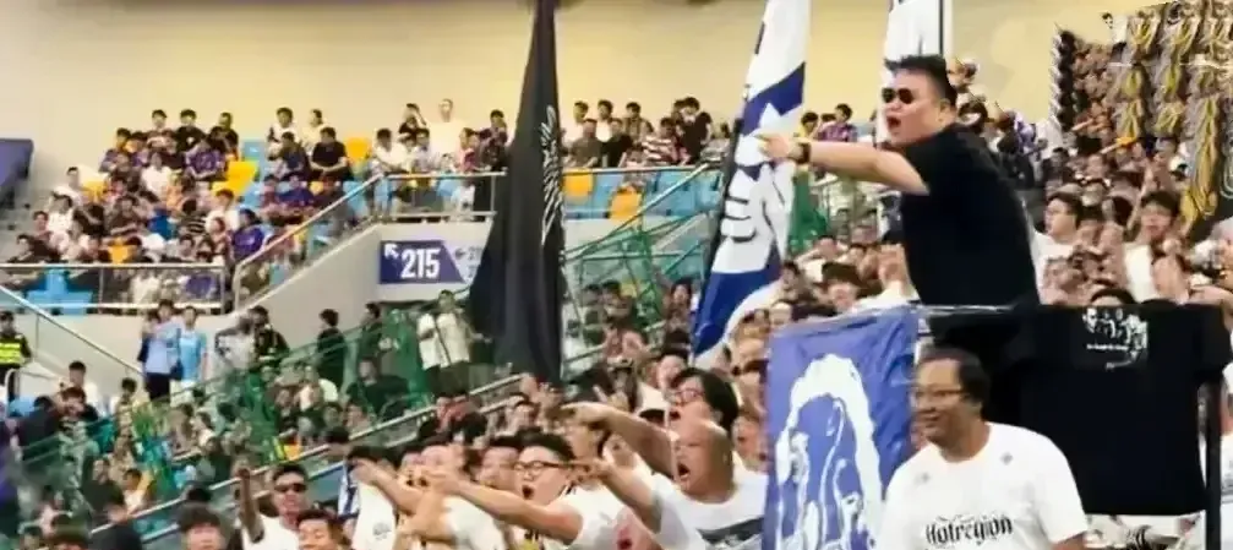 津门虎回应球迷谩骂球员事件韦世豪受辱  第2张