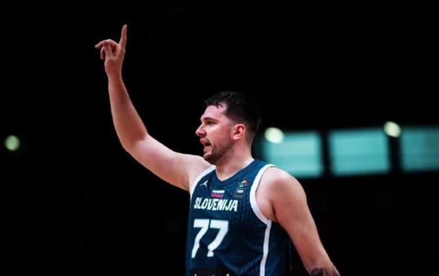 斯洛文尼亚男篮险胜意大利晋级八强东契奇狂轰42分的简单介绍 第2张 斯洛文尼亚男篮险胜意大利晋级八强东契奇狂轰42分的简单介绍 第2张