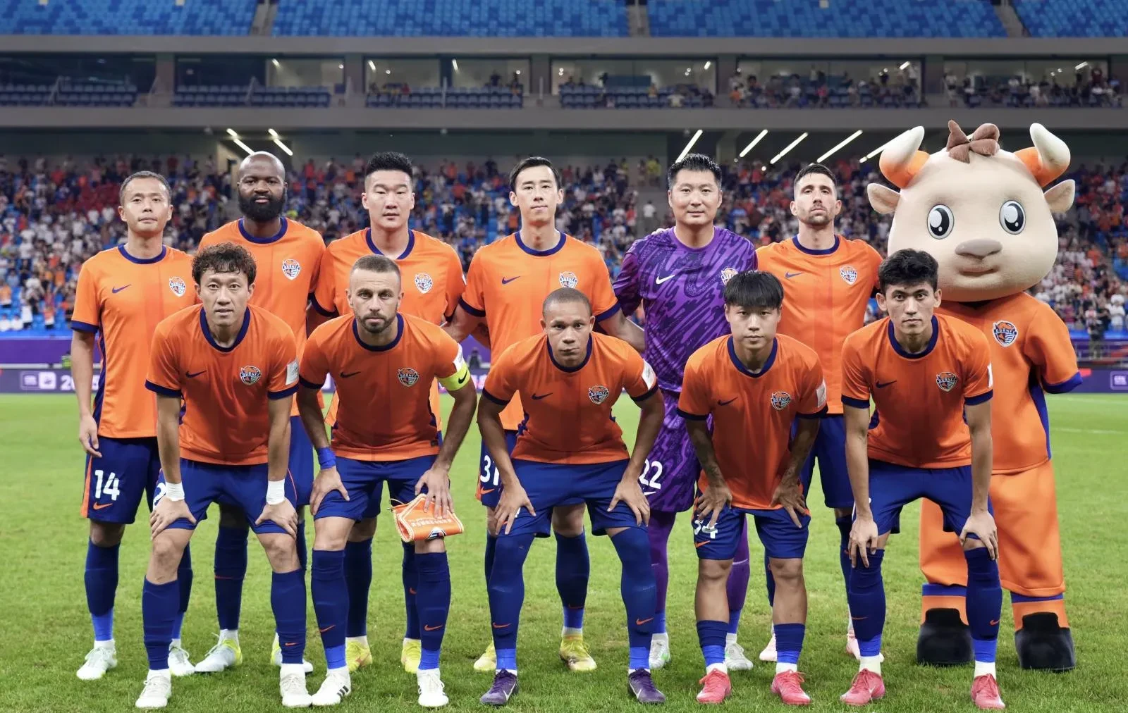 申花7月12日与青岛海牛进行热身赛全队已于昨日重新集结的简单介绍  第2张