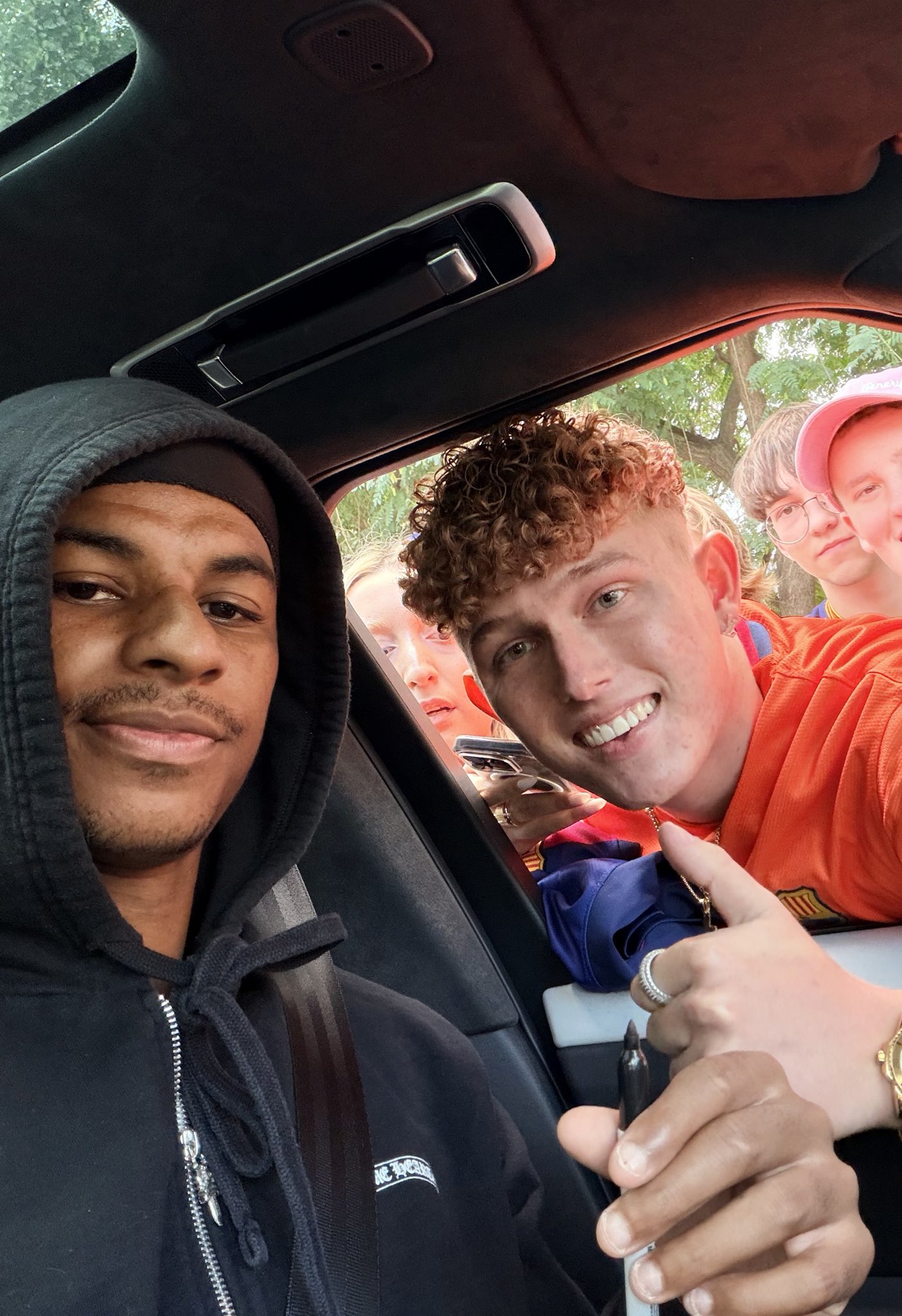 曝拉什福德拼命加练渴望转会巴萨愿意接受降薪的简单介绍