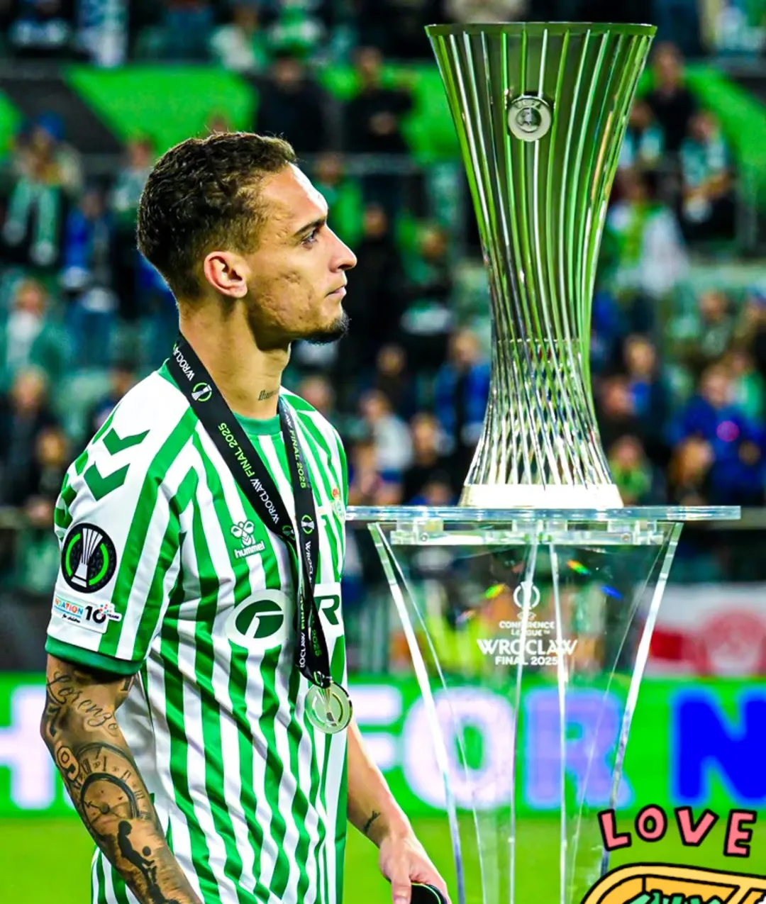 贝蒂斯寻找安东尼替身米兰有可能放走丘库埃泽的简单介绍  第1张