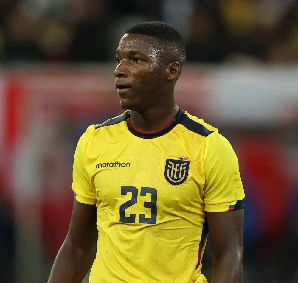 关于凯塞多上赛季38轮联赛全首发未能入选金球奖候选名单的信息