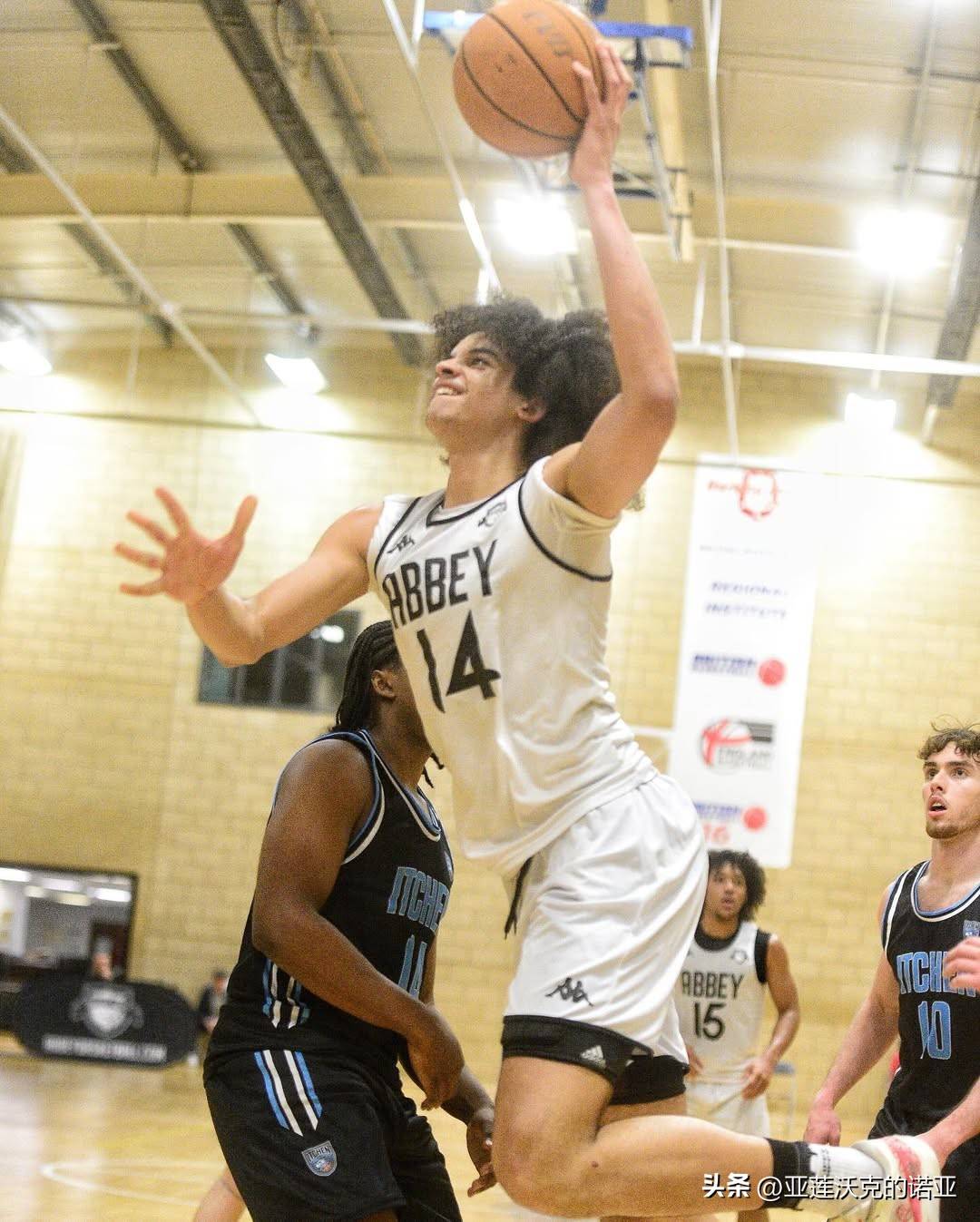 NCAA:德克萨斯大学VS亚利桑那州立大学的简单介绍 第1张 NCAA:德克萨斯大学VS亚利桑那州立大学的简单介绍 第1张