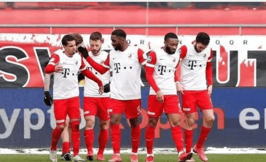 包含荷U19：乌德勒支U19VS阿贾克斯U19的词条  第1张