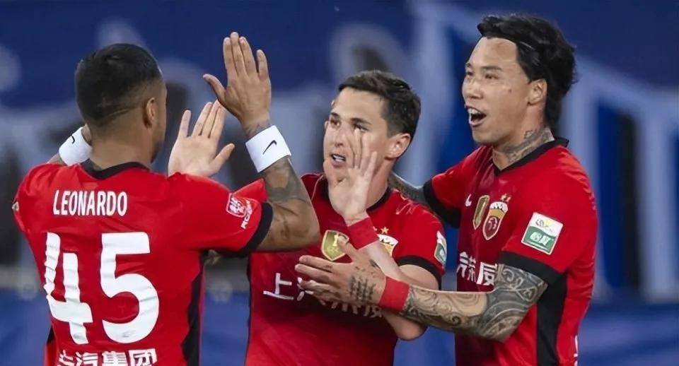 关于海港外援莱昂纳多中超生涯已打入50球3球是对阵河南队打进的信息