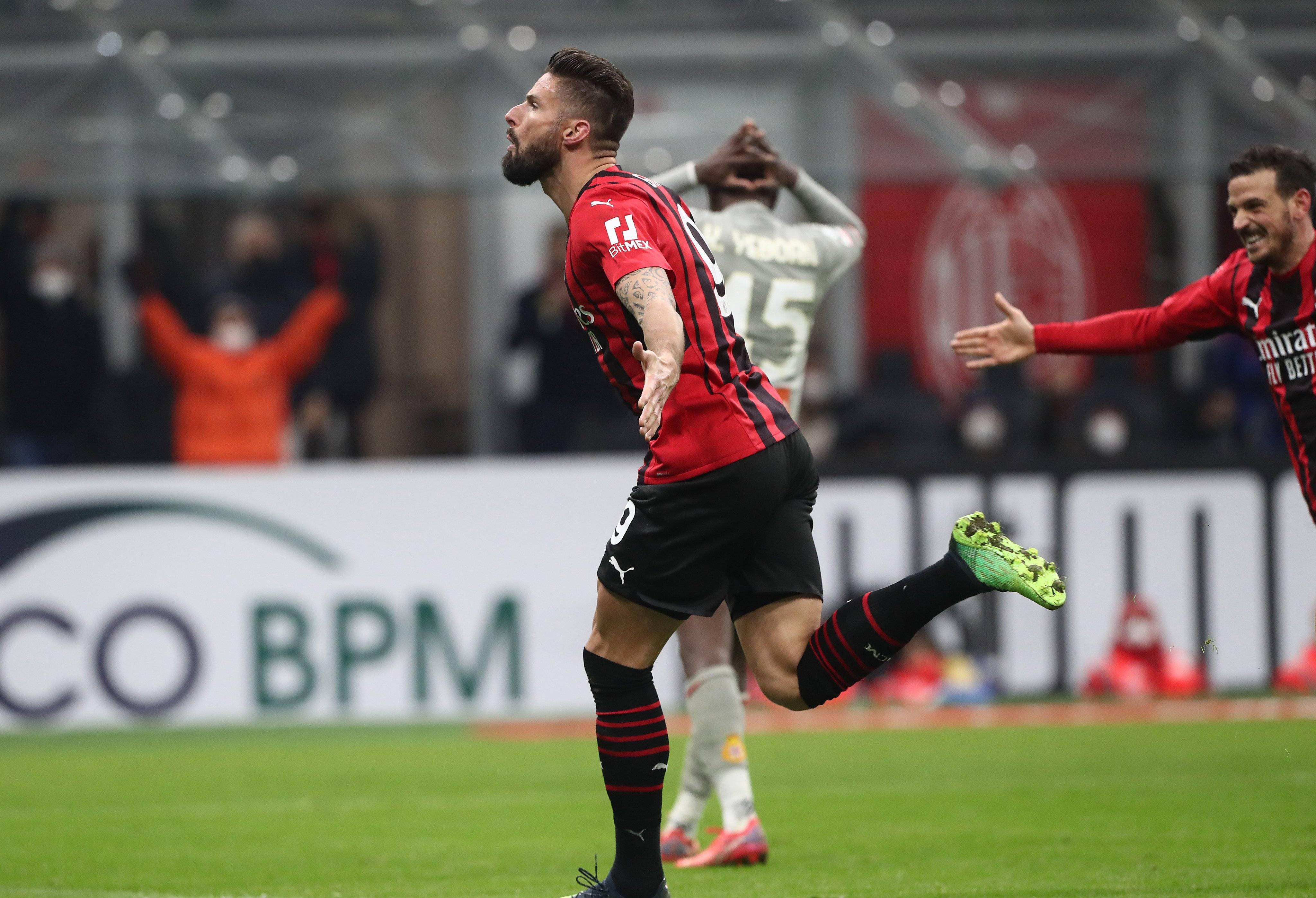 AC米兰有意加纳乔或为莱奥离队做准备  第2张