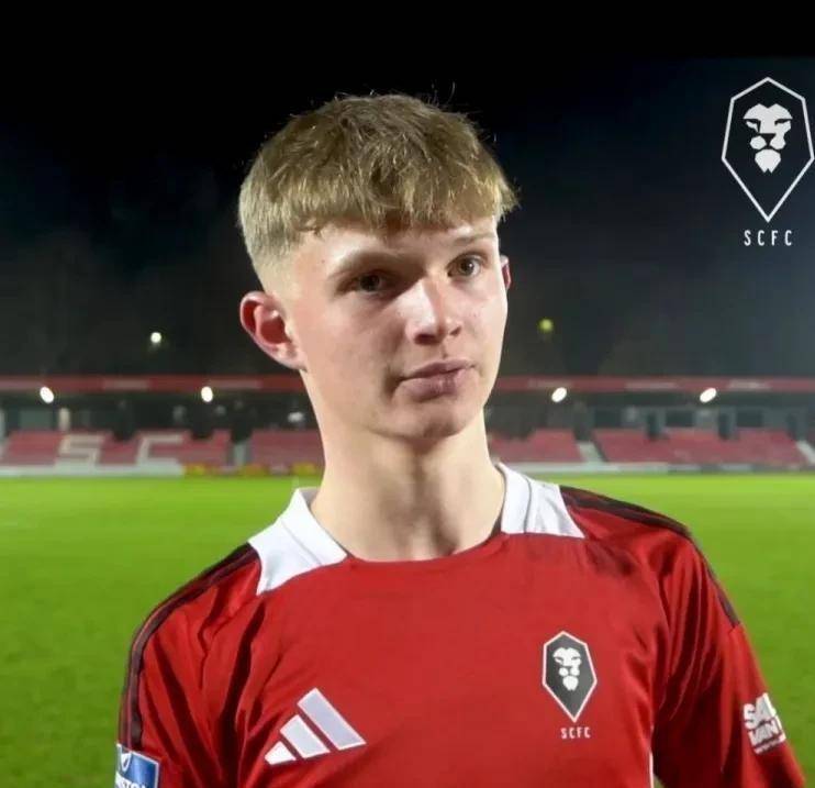 包含马杜埃凯：虽然取胜但还有很多要提升马杜埃凯枪手首秀的词条