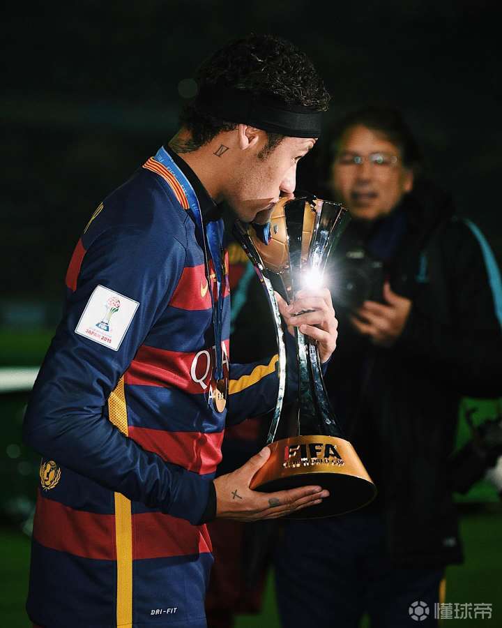 包含内马尔复出献绝杀达成700球里程碑的词条 第2张 包含内马尔复出献绝杀达成700球里程碑的词条 第2张