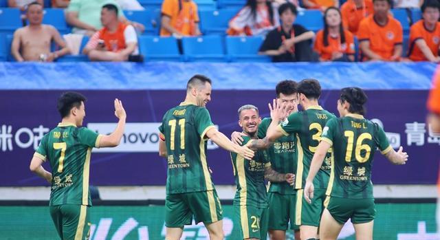 浙江队外援米特里策当选中超7月最佳球员两场打进3球的简单介绍