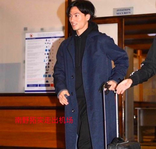 利物浦抵达日本开启亚洲行第二站的简单介绍  第2张