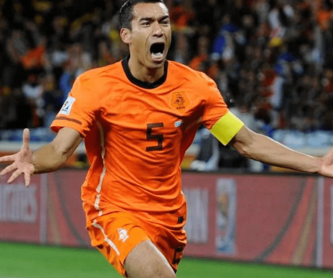 关于利物浦任命新助教范布隆克霍斯特进入教练组的信息  第1张