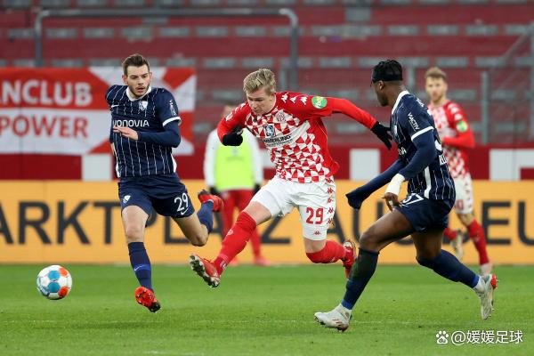 德国杯科隆VS拜仁慕尼黑比分预测拜仁轻松过关的简单介绍 第1张 德国杯科隆VS拜仁慕尼黑比分预测拜仁轻松过关的简单介绍 第1张