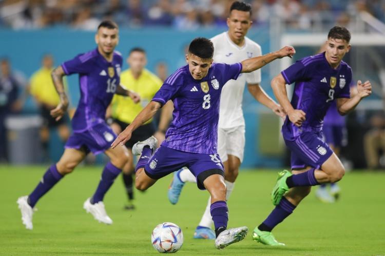 包含马竞签阿尔马达已达协议转会费2100万欧的词条  第1张