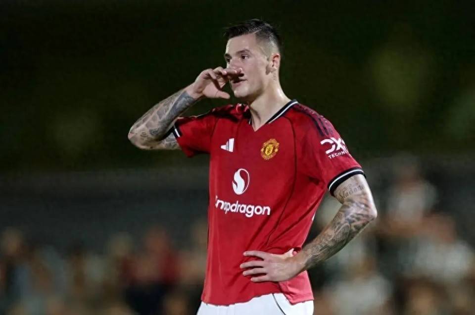 曼联有信心签下谢什科球员倾向于选择红魔的简单介绍  第1张