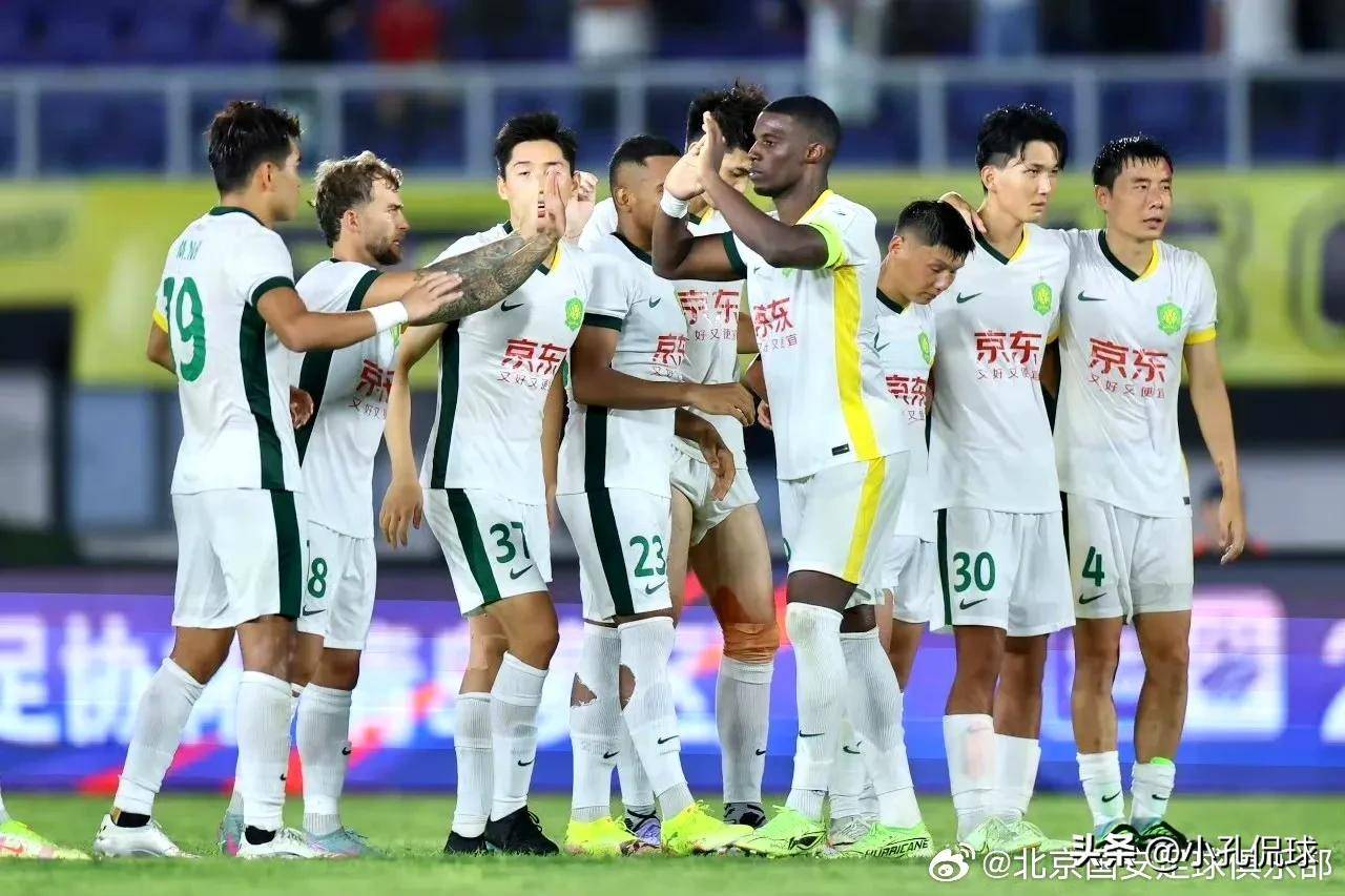 足协杯北京国安6-4淘汰青岛西海岸晋级足协杯四强的简单介绍