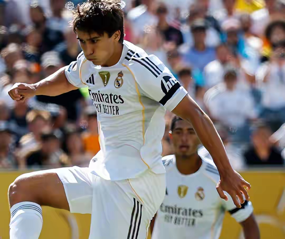 皇马已接近签下A费球员本人也非常期待回归的简单介绍