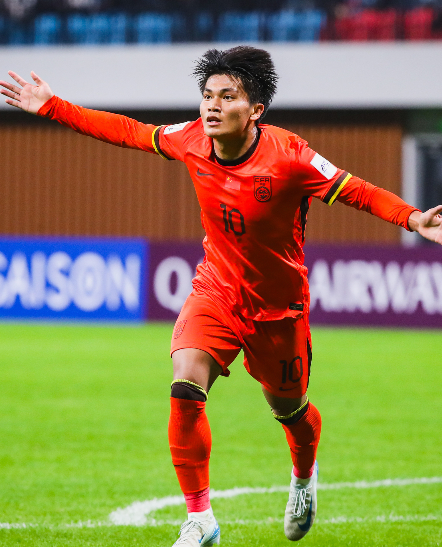 王钰栋将与张玉宁联袂首发国足新锋线组合引关注的简单介绍