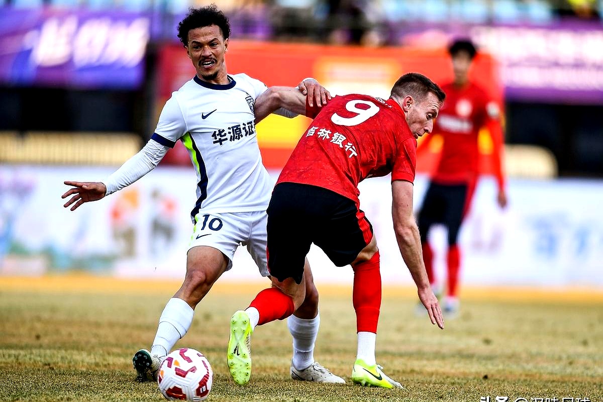 包含曝彭欣力租借加盟长春亚泰曾因辱骂裁判被停赛的词条 第1张 包含曝彭欣力租借加盟长春亚泰曾因辱骂裁判被停赛的词条 第1张