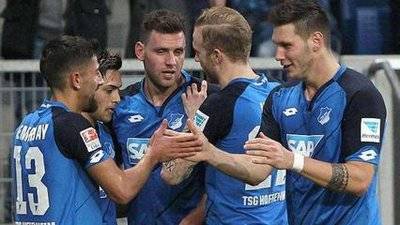 包含挪超桑讷菲尤尔VS罗森博格比赛预测罗森博格占据交锋战绩优势的词条