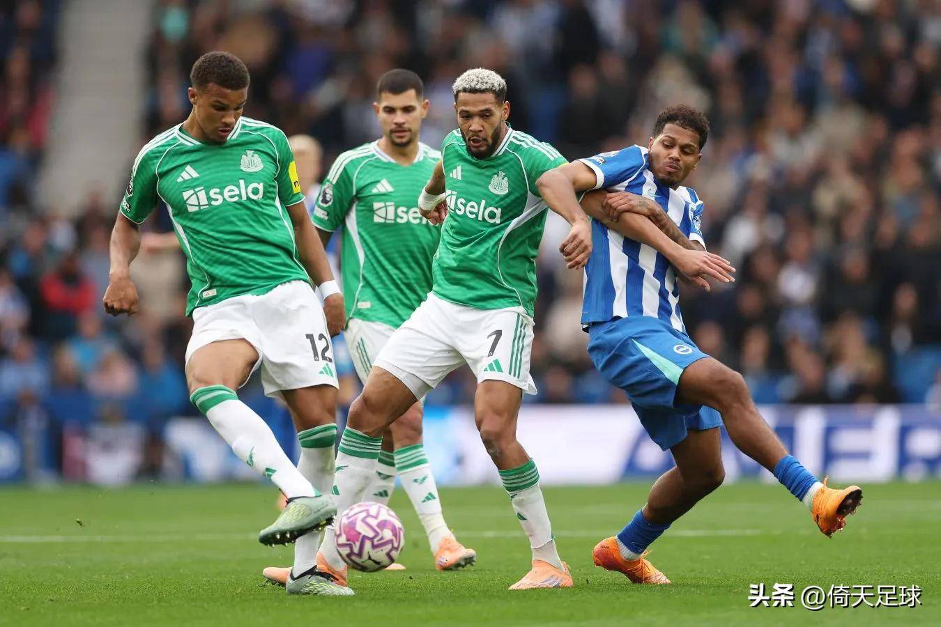 英超水晶宫3-3伯恩茅斯马特塔戴帽克鲁皮双响的简单介绍  第2张